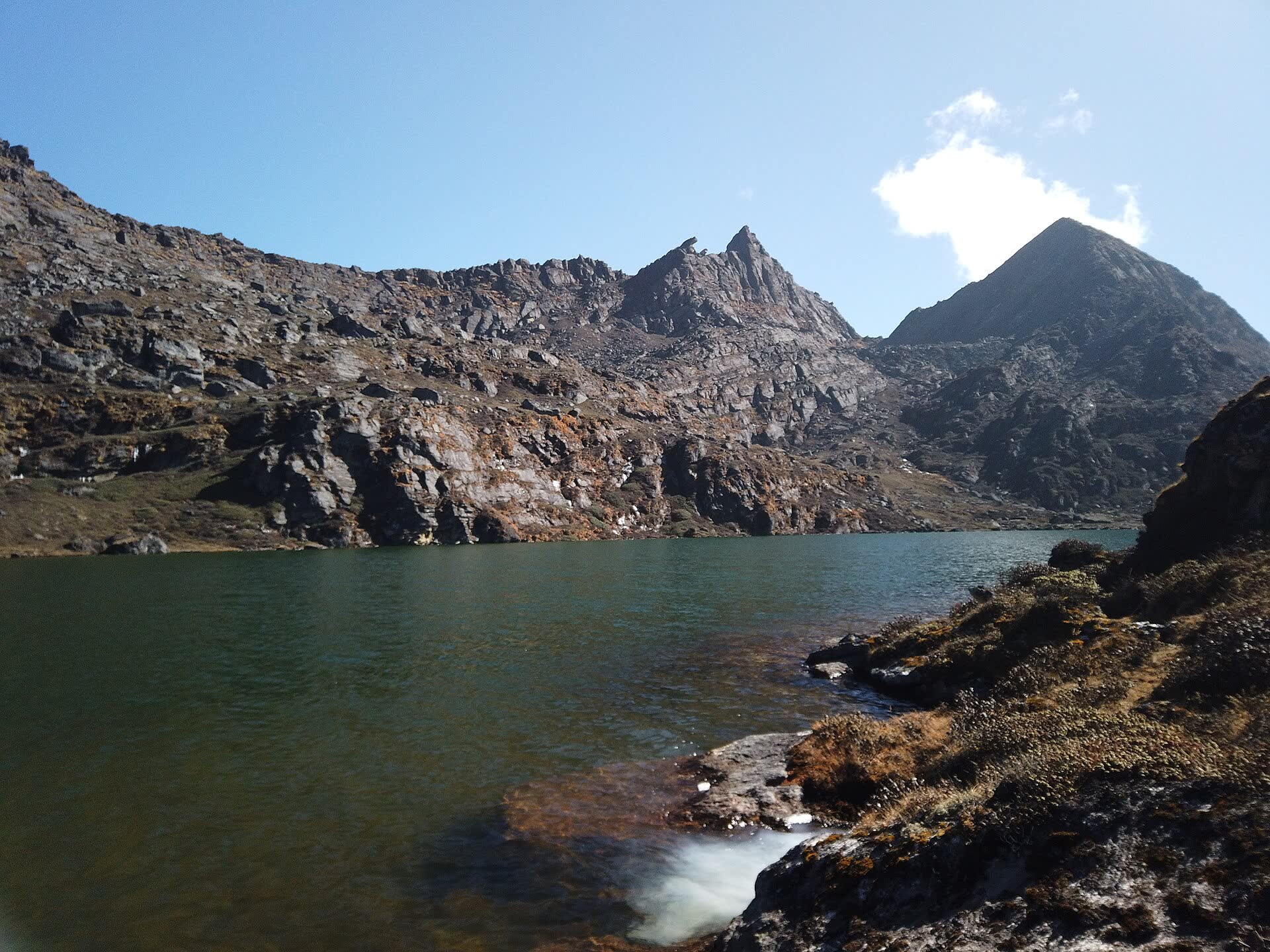 Dagala Thousand Lakes Trek